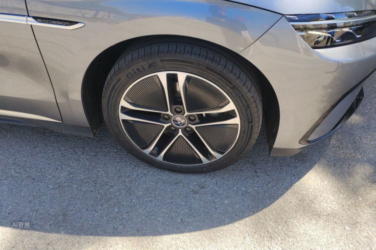 BYD Han 2023 car image #9