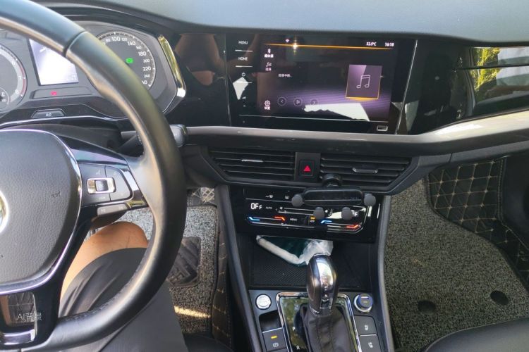 Volkswagen Bora 2022 صورة سيارة #15