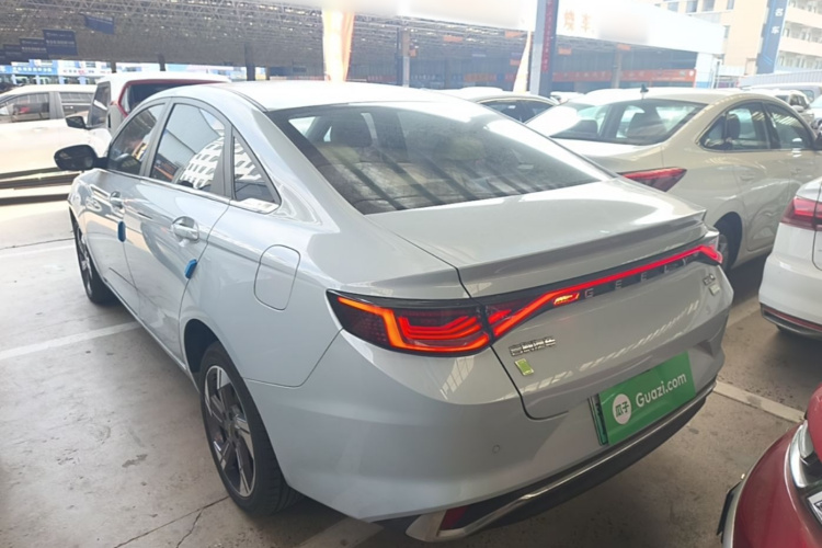 GEELY Emgrand L HiP 2022 imagen de coche #5