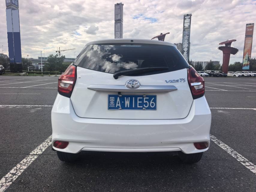 Toyota Vios FS 2021 صورة سيارة #8