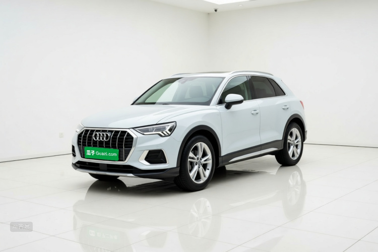 Audi Q3 2019 #2 Audi Q3 2019 car image #2