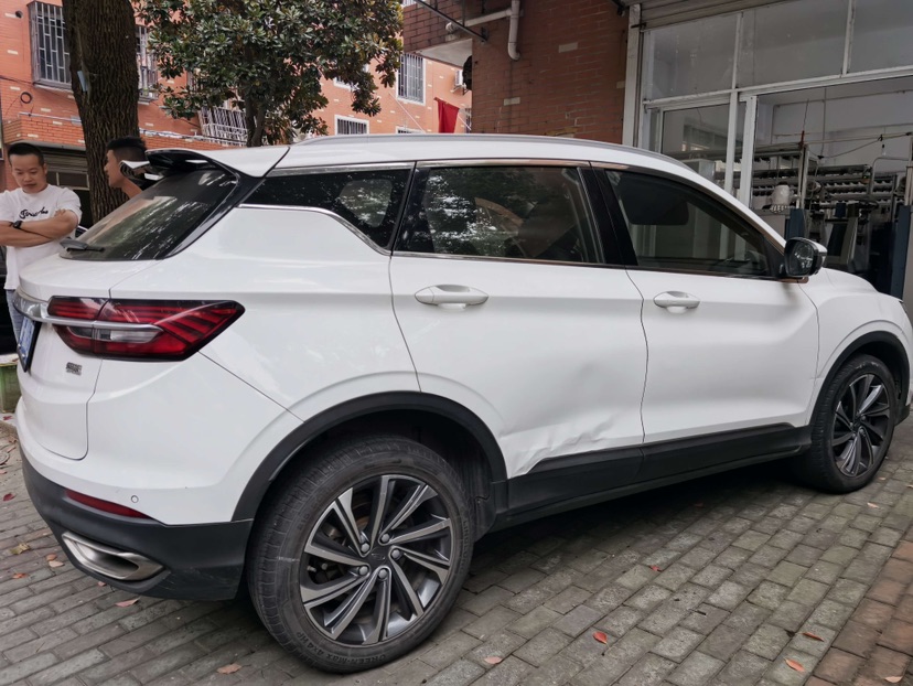 GEELY Coolray 2019 #2 GEELY Coolray 2019 car image #2