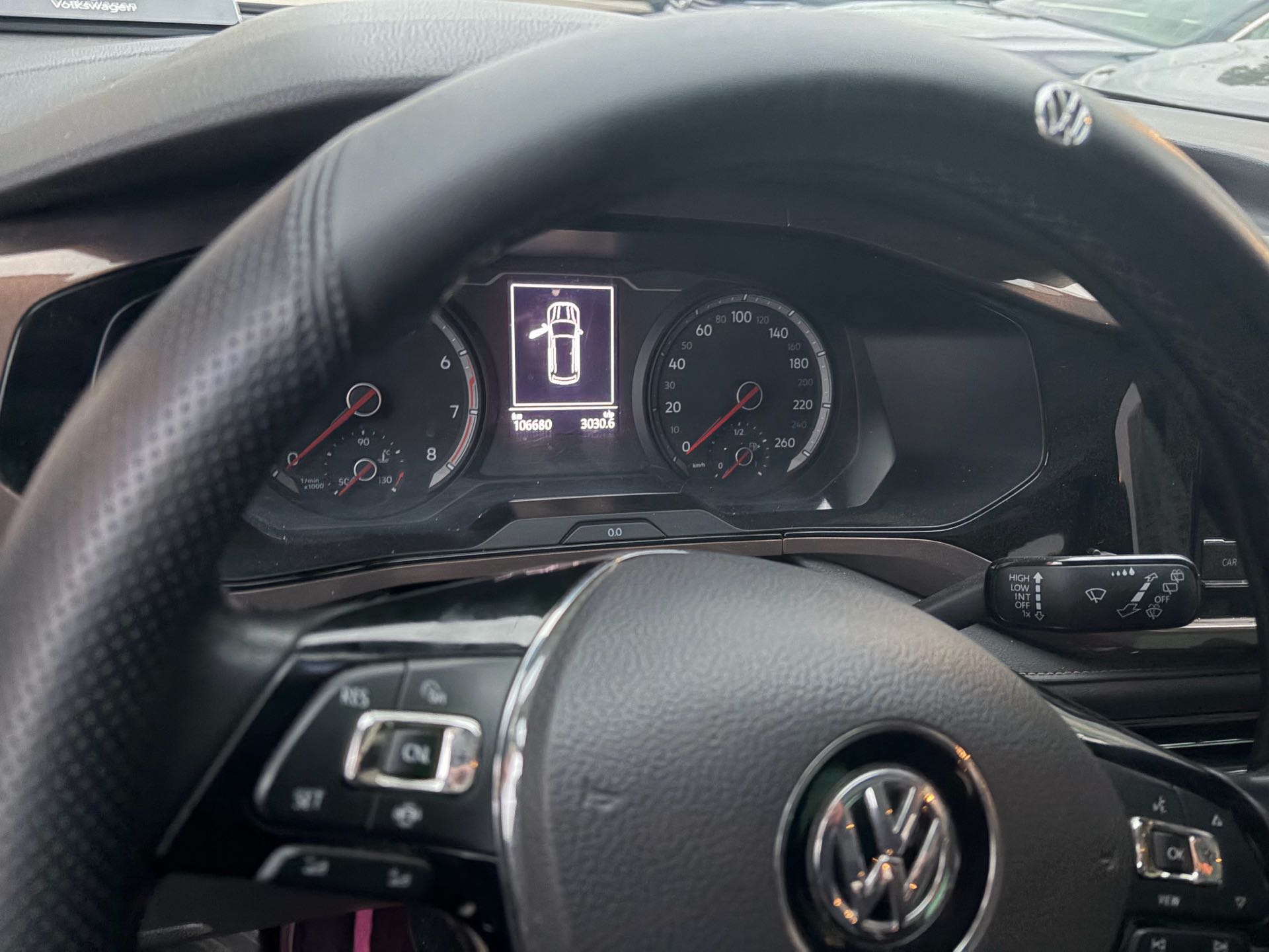 2019 car image #3