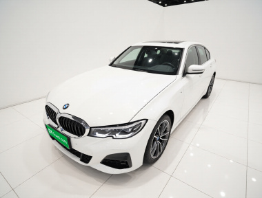 BMW 3 Series 2021 BMW 3 Series 2021 car image