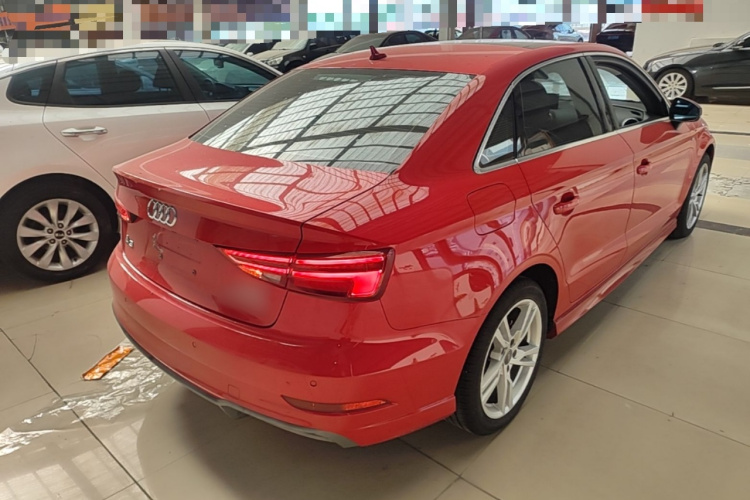 Audi A3 2019 car image #7
