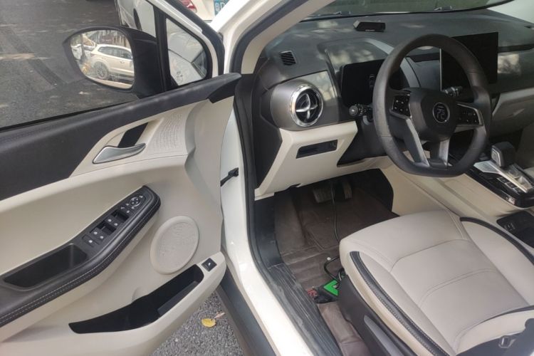 BYD Yuan Pro 2021 car image #16