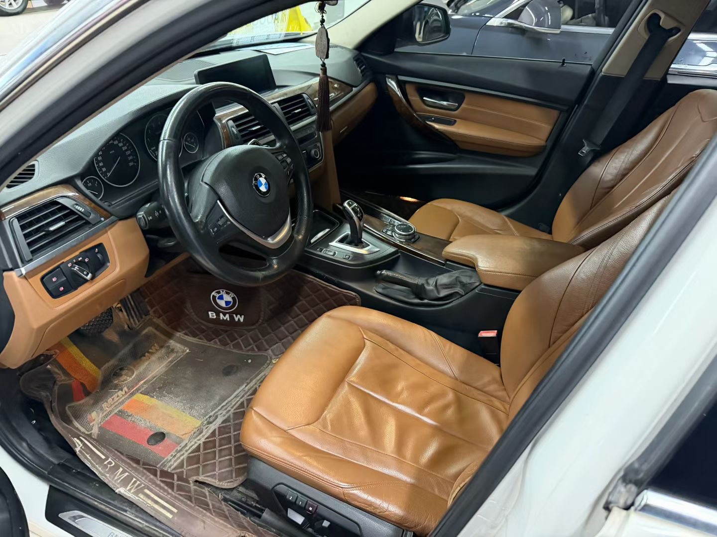 BMW 3 Series 2014 immagine di auto #3