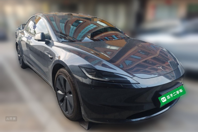 Tesla Model 3 2025 car image #4