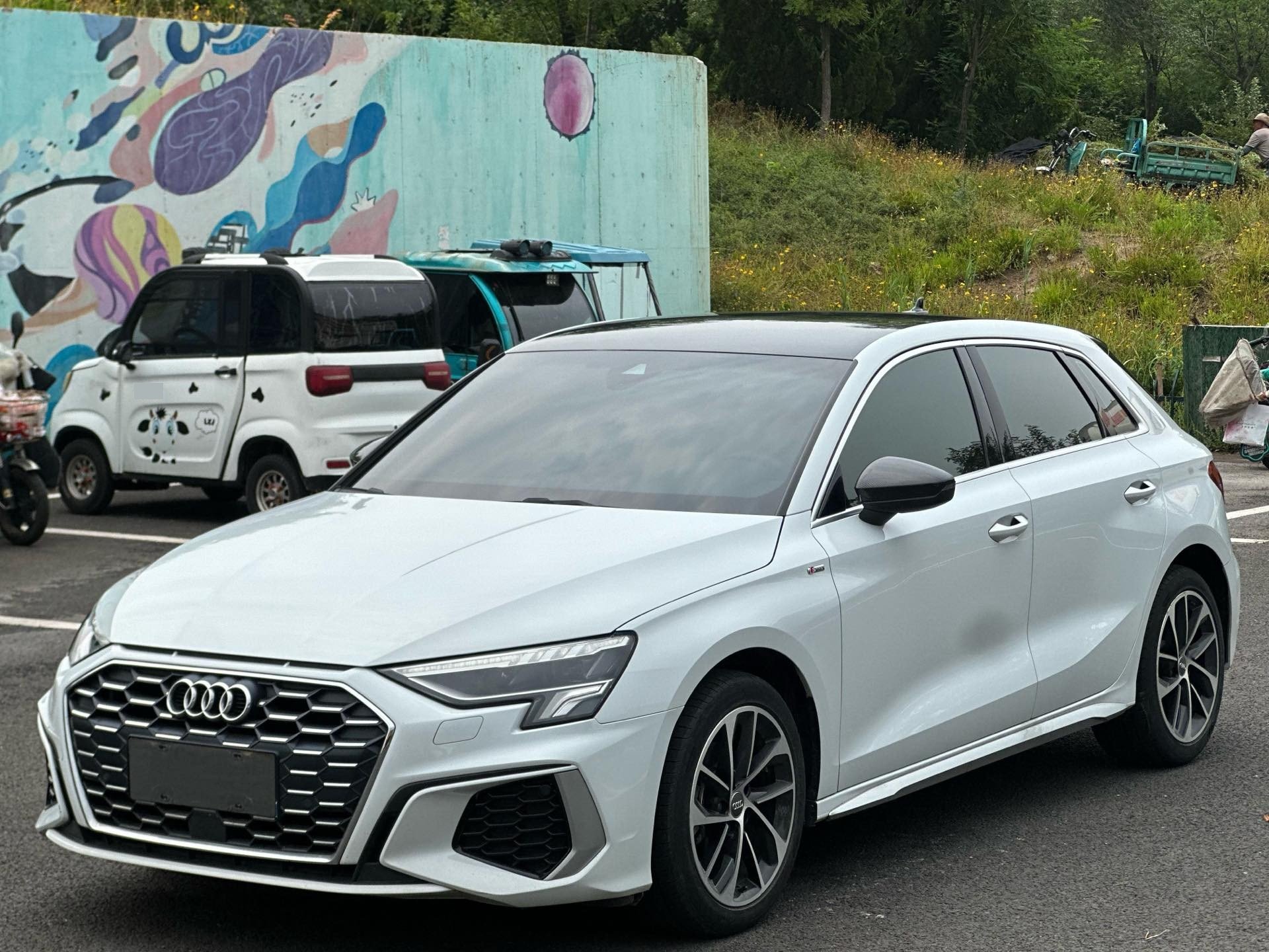 2022 2022 car image