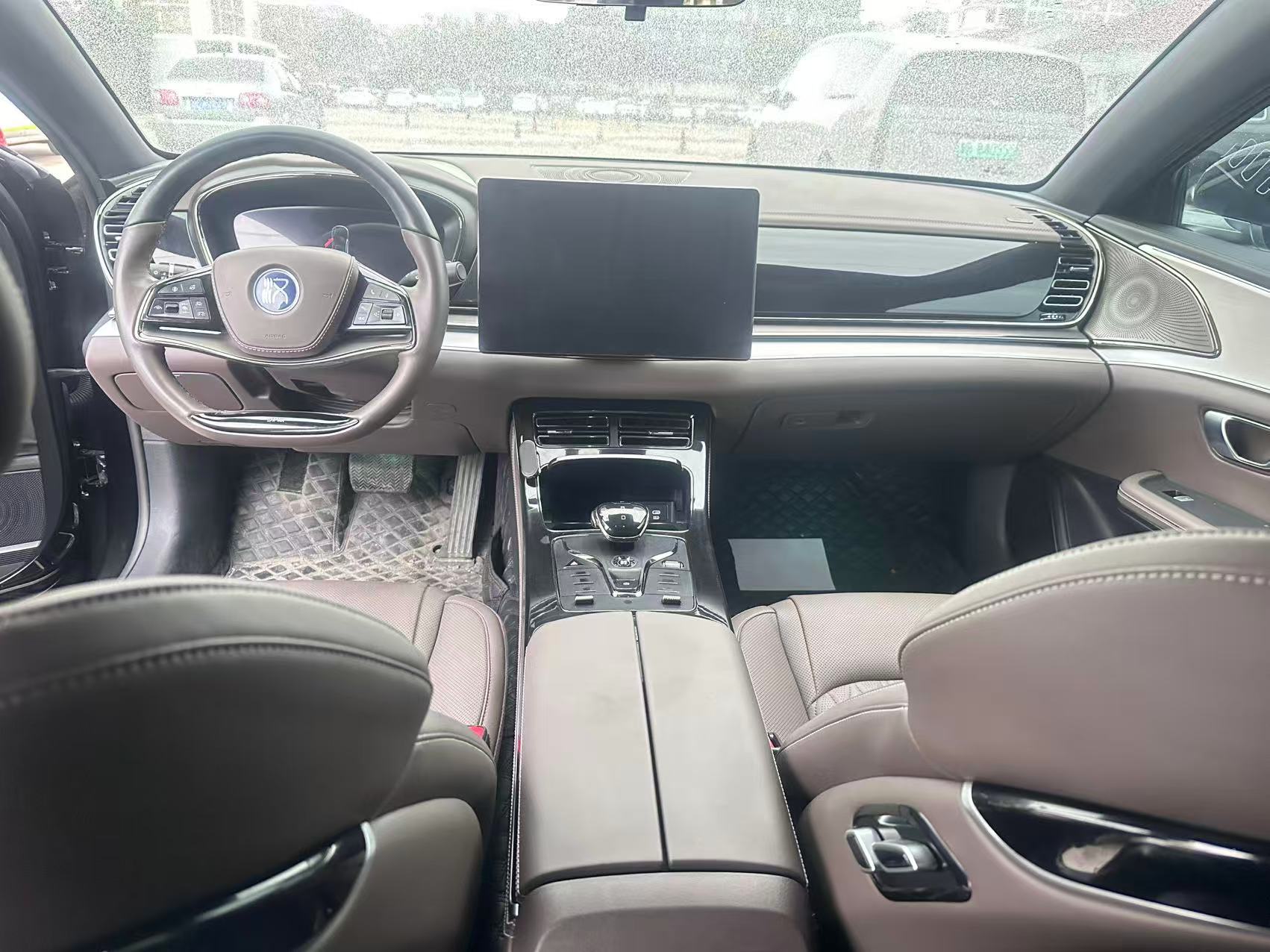 BYD Han 2024 car image #4
