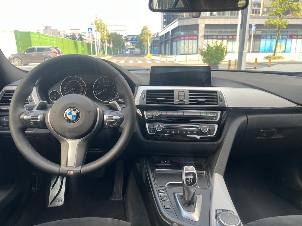 BMW 3 Series 2016 #8 BMW 3 Series 2016 car image #8