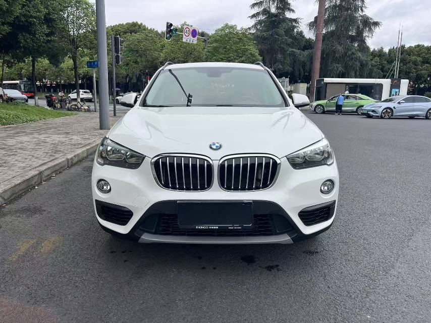 BMW X1 2019 image de voiture #2