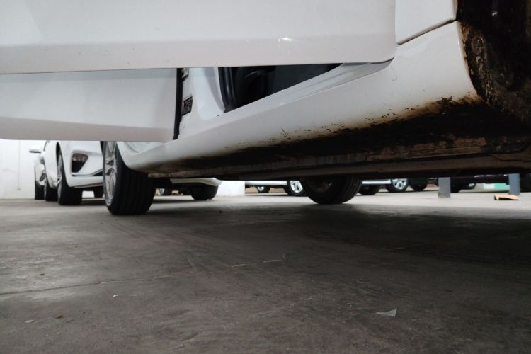 GEELY Emgrand 2017 immagine di auto #26