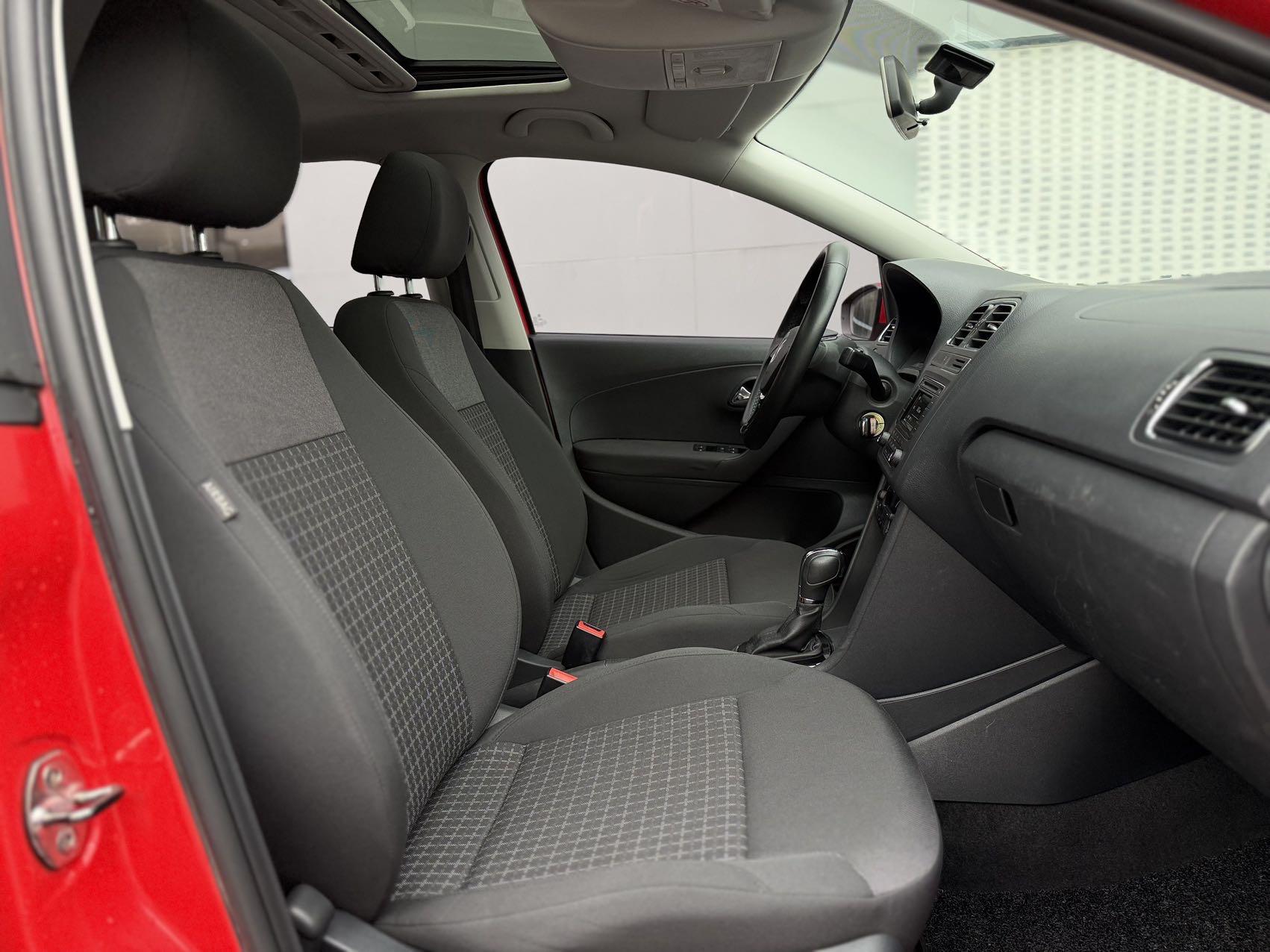 Volkswagen Polo 2016 #4 Volkswagen Polo 2016 car image #4