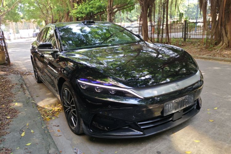 BYD Han 2025 #4 BYD Han 2025 car image #4