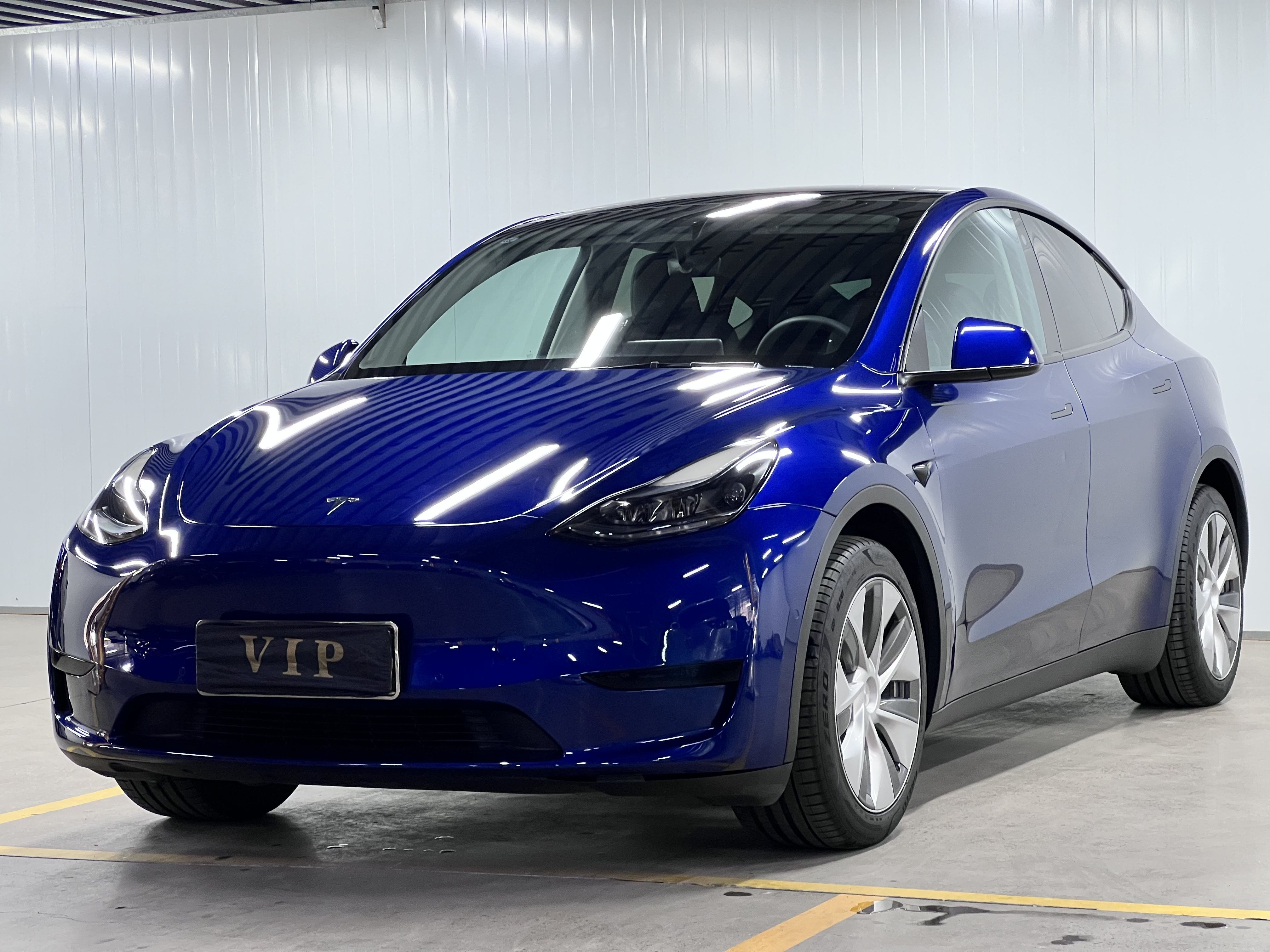 Tesla Model Y 2022 Tesla Model Y 2022 car image