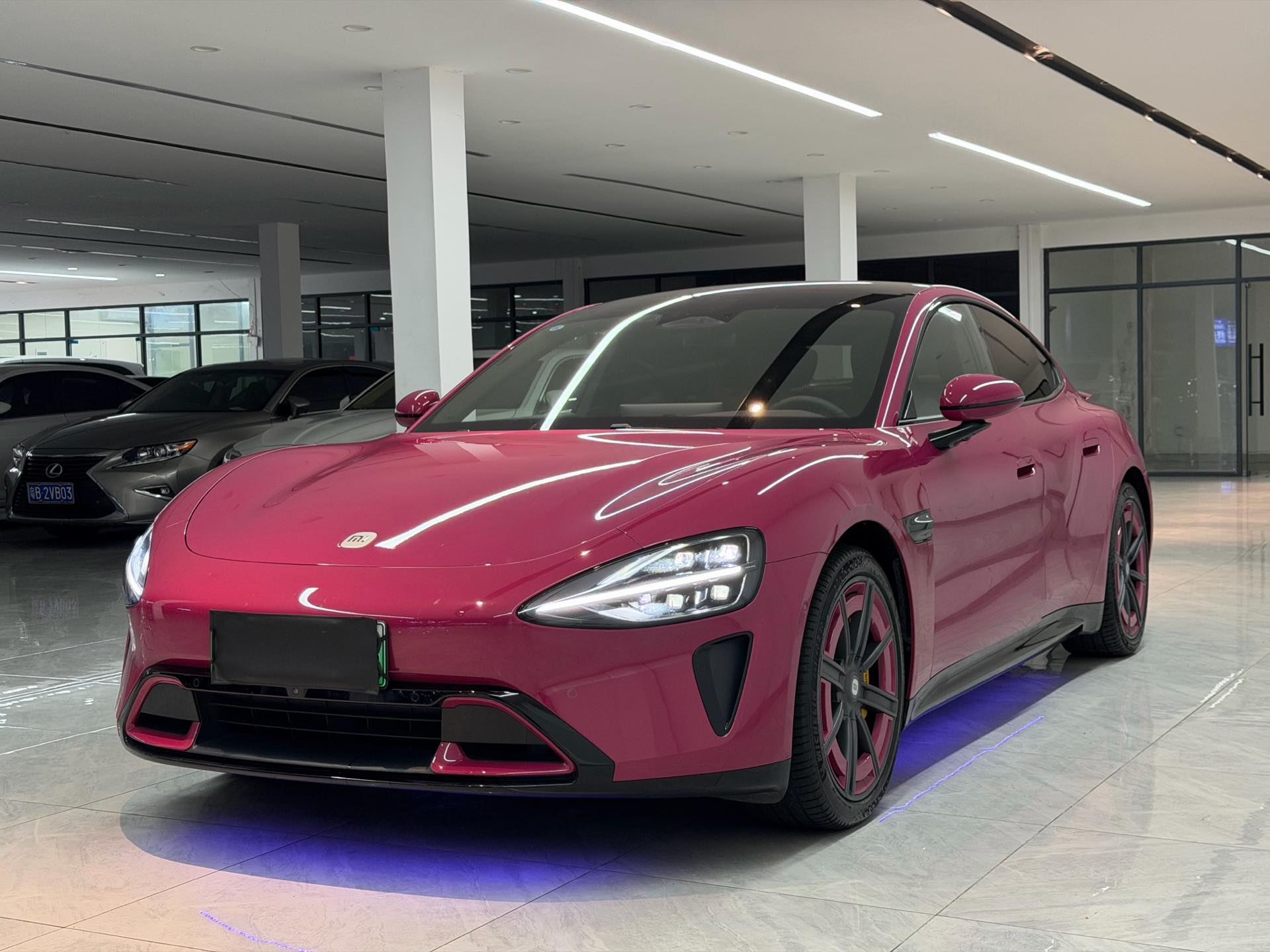 MI SU7 2025 car image 