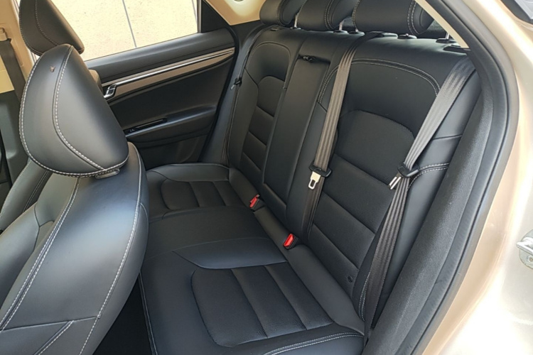 GEELY Emgrand GS 2017 car image #17
