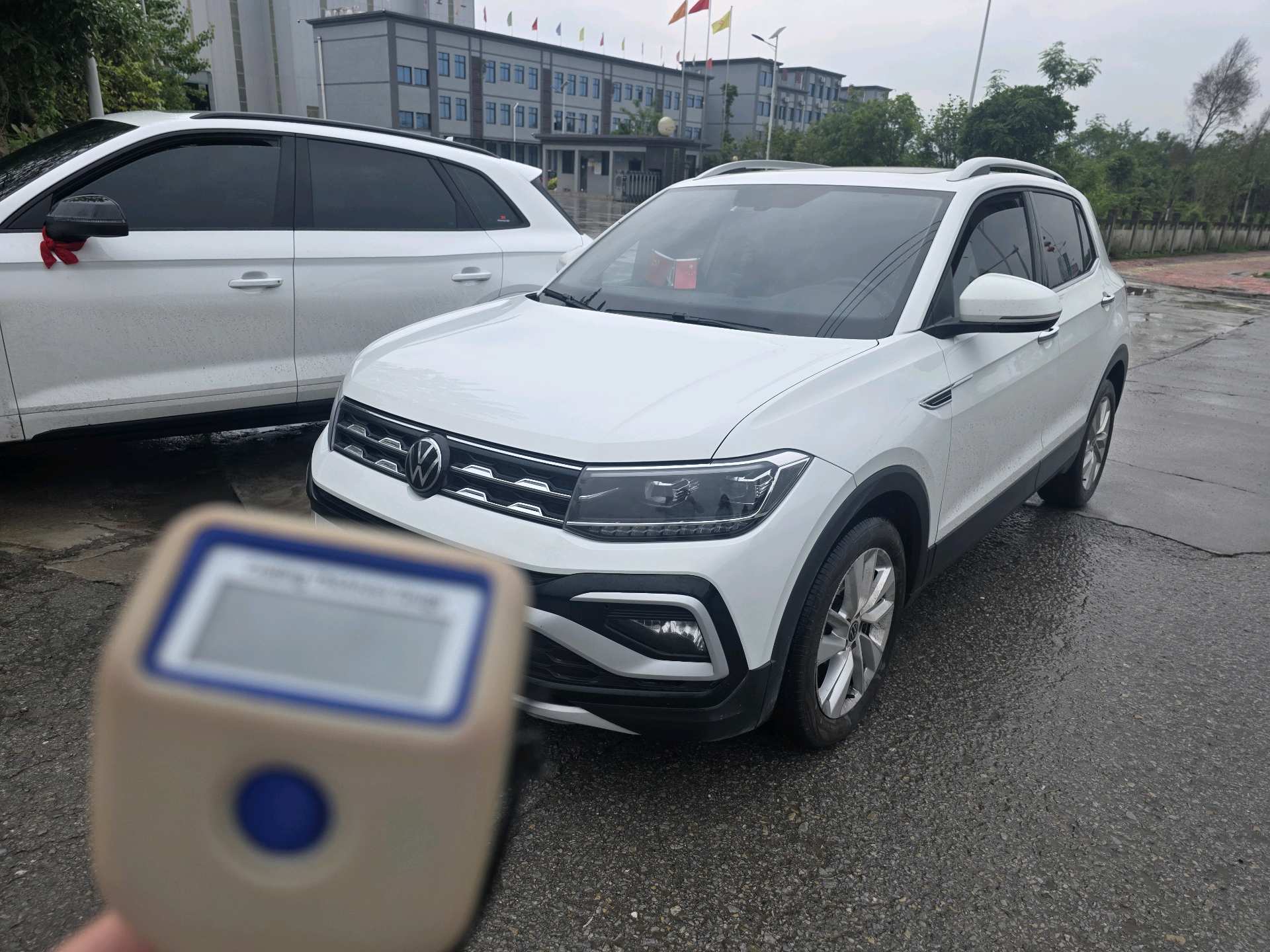 Volkswagen T-Cross 2024 Volkswagen T-Cross 2024 car image