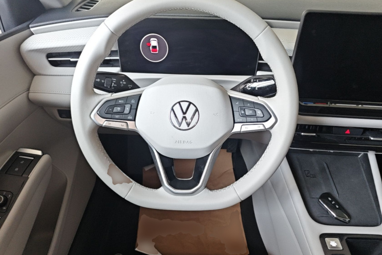 2025 car image #11