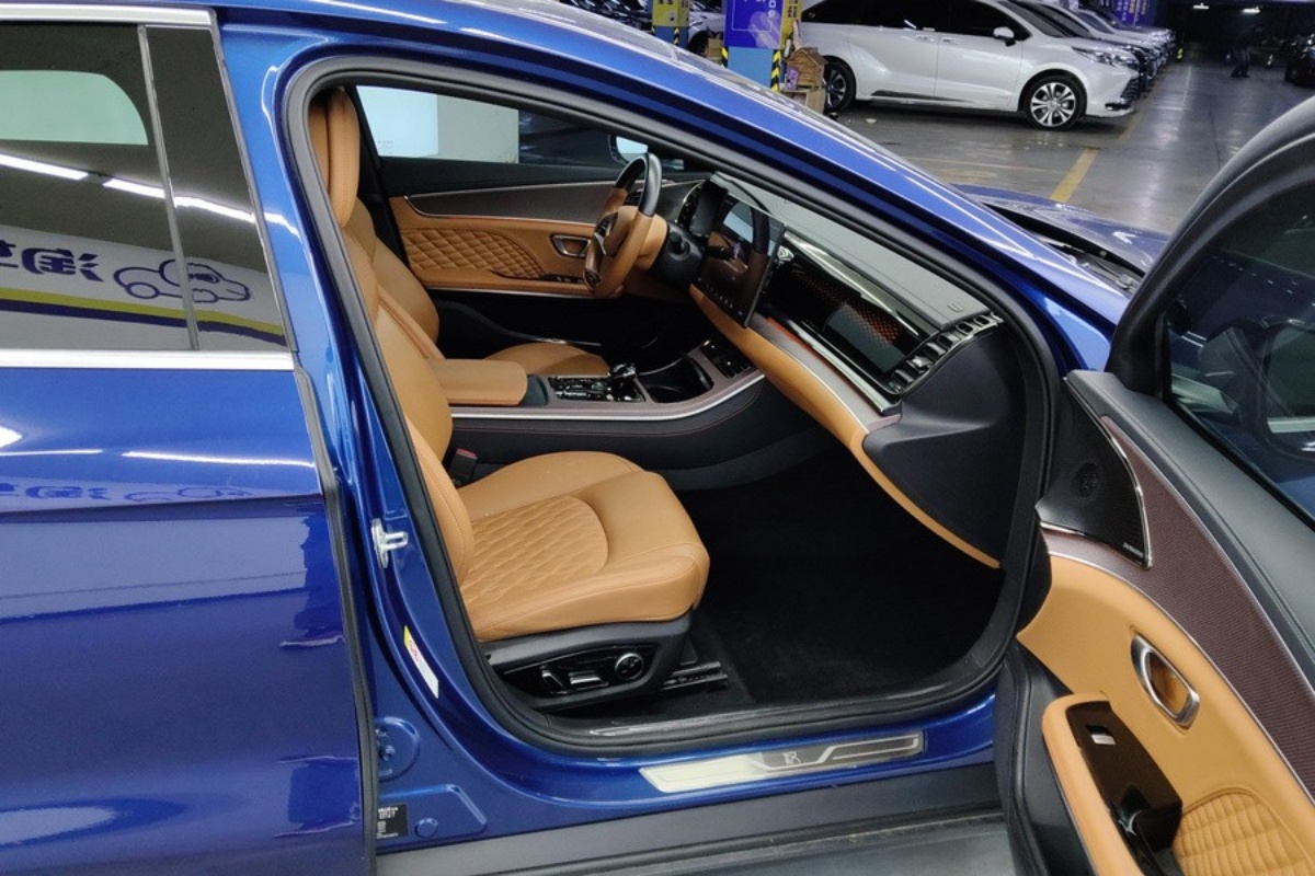 BYD Han 2022 imagem de carro #9