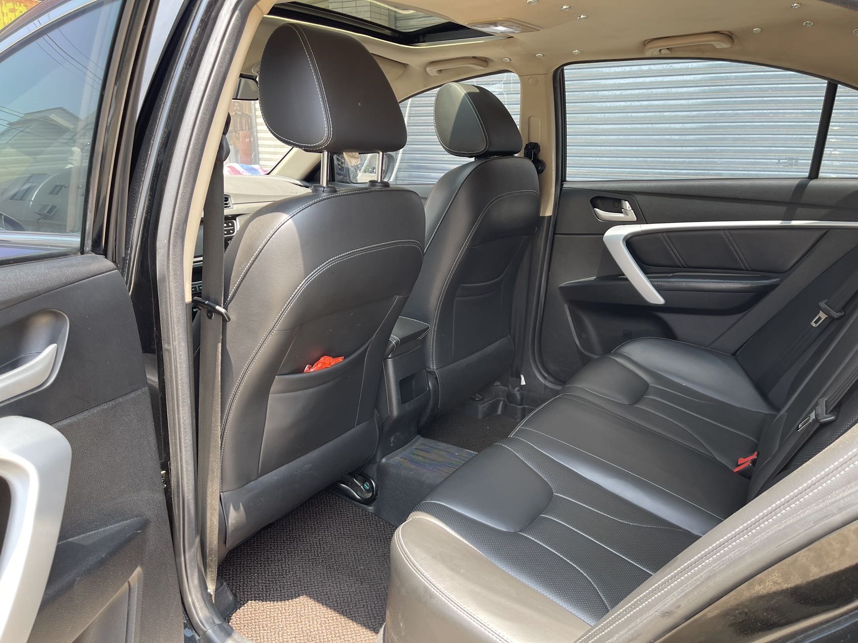 GEELY Emgrand 2017 car image #7