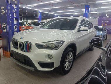 BMW X1 2018 BMW X1 2018 car image
