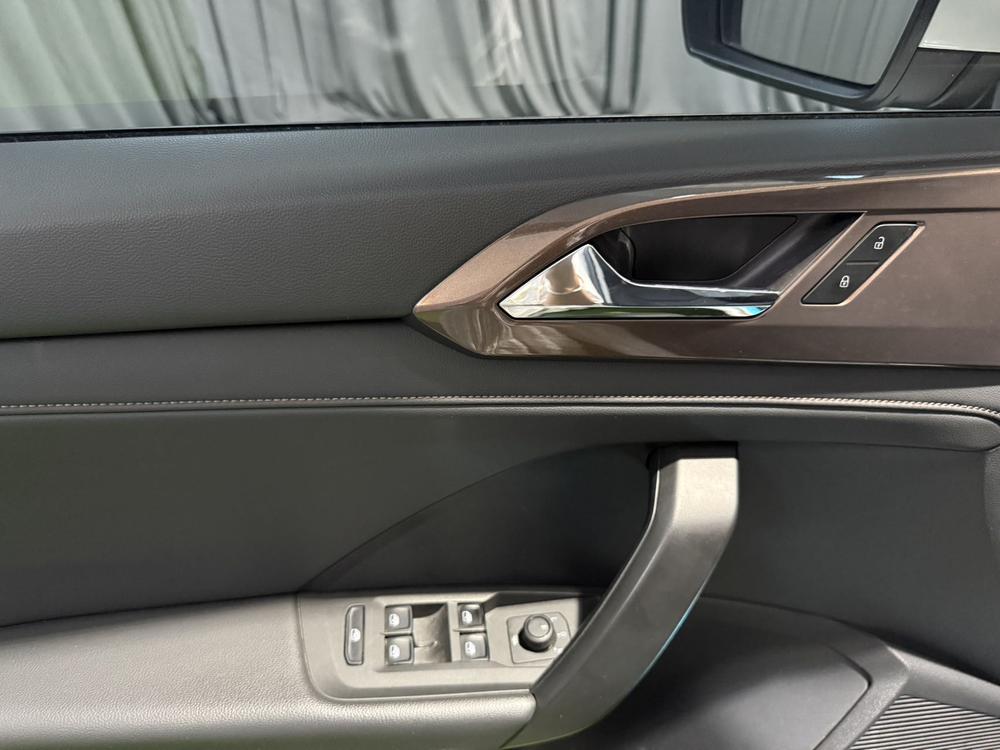Volkswagen Tharu 2022 car image #18