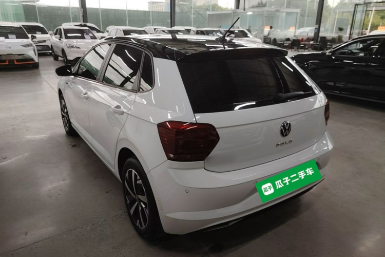 Volkswagen Polo 2023 car image #5