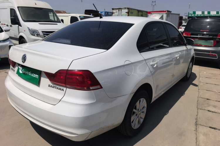 Volkswagen Santana 2021 صورة سيارة #7