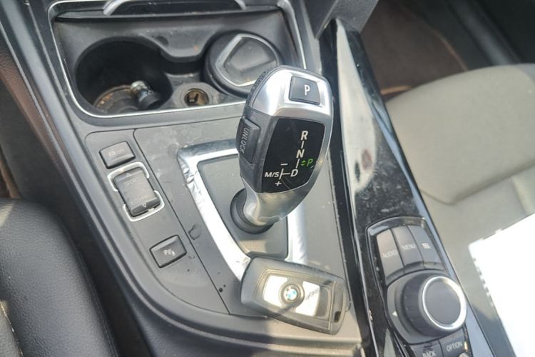 BMW 3 Series 2016 #14 BMW 3 Series 2016 car image #14