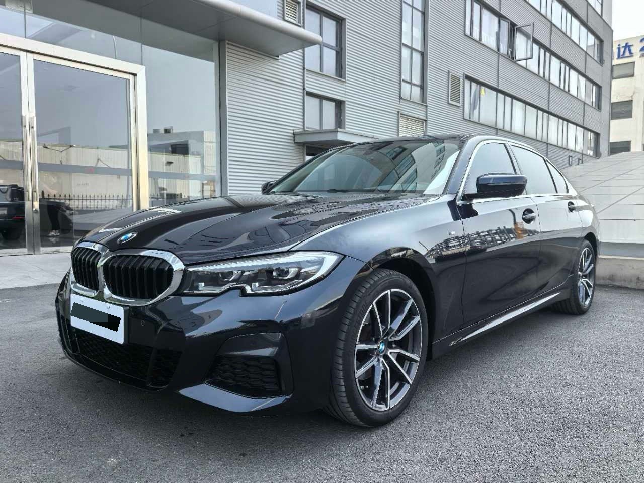BMW 3 Series 2022 car image 