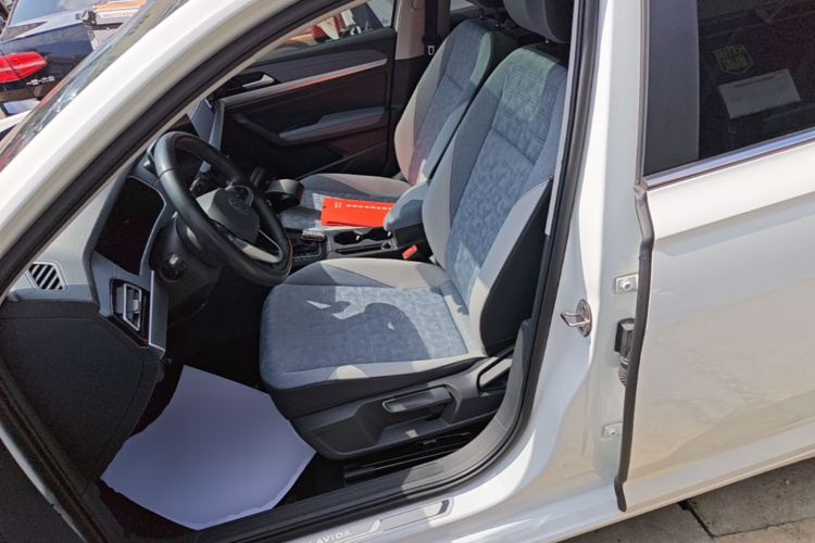 Volkswagen Lavida 2023 car image #19