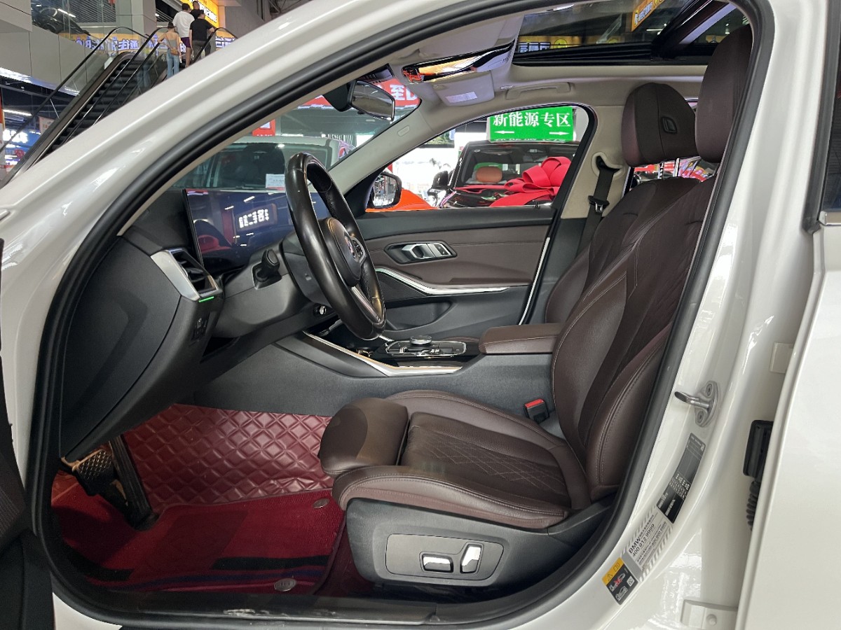 BMW i3 2023 car image #6