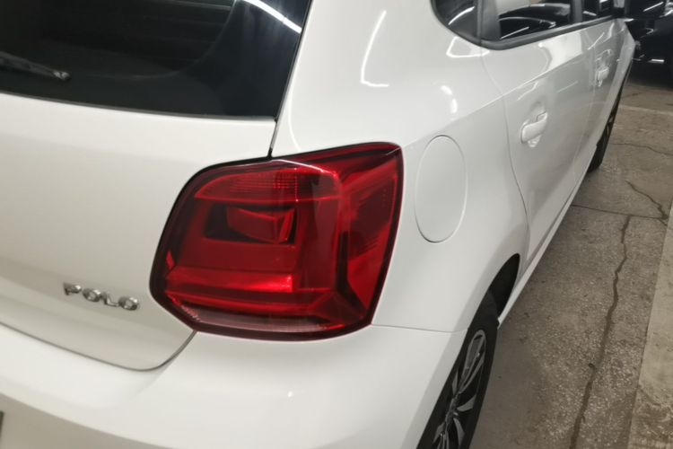 Volkswagen Polo 2015 #8 Volkswagen Polo 2015 car image #8