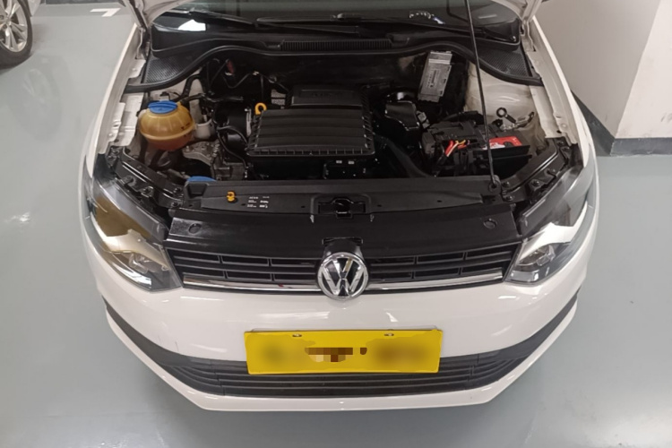 Volkswagen Polo 2018 car image #20
