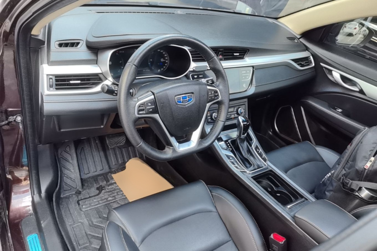 GEELY Emgrand 2018 #10 GEELY Emgrand 2018 car image #10