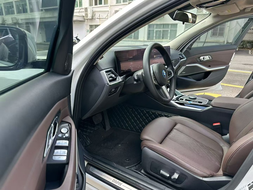BMW i3 2022 #7 BMW i3 2022 car image #7
