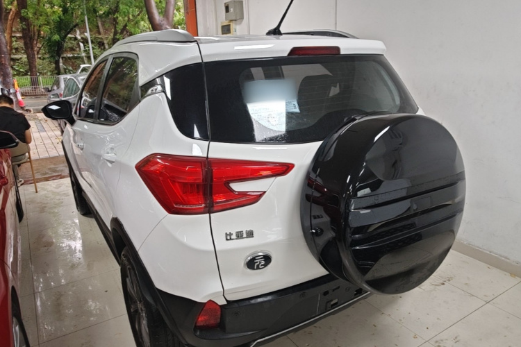 BYD Yuan New Energy 2020 immagine di auto #5