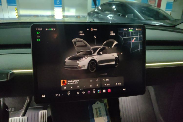 Tesla Model Y 2022 #13 Tesla Model Y 2022 car image #13