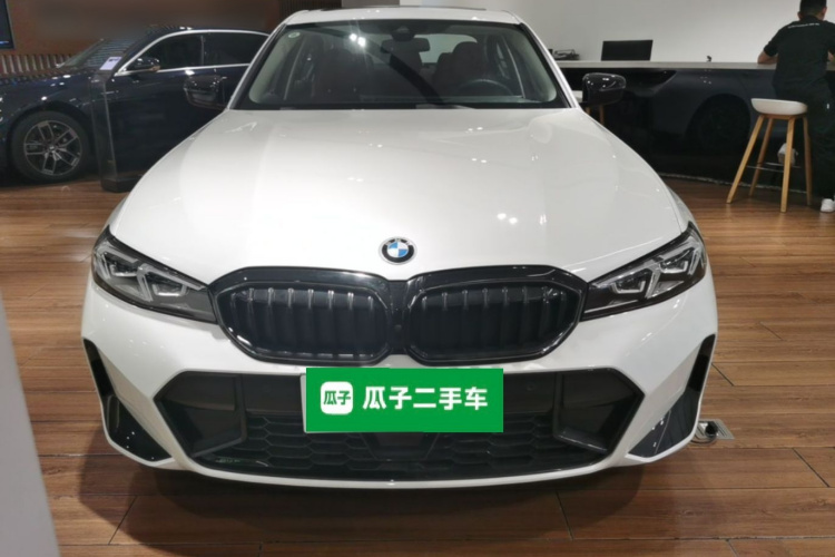 BMW 3 Series 2024 #3 BMW 3 Series 2024 car image #3