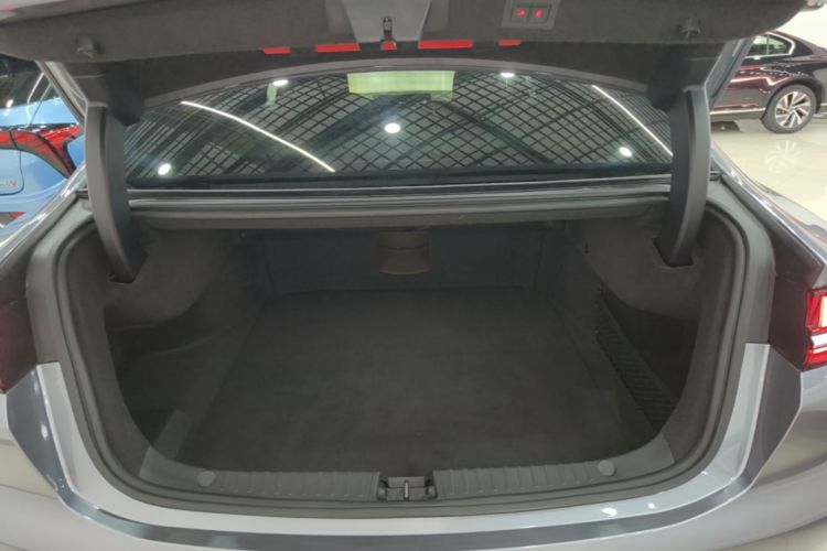 BYD Han 2021 car image #19