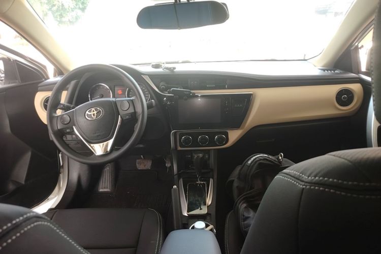 Toyota Corolla 2017 #10 Toyota Corolla 2017 car image #10