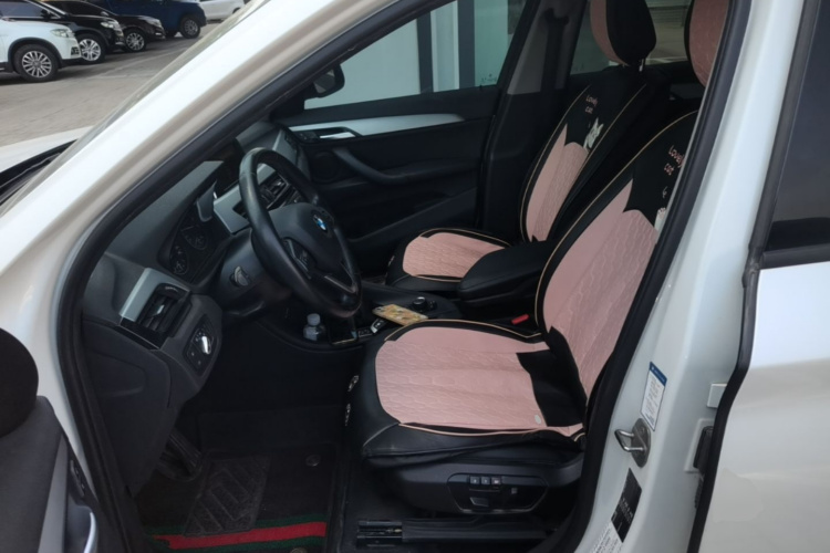BMW X1 2017 immagine di auto #15