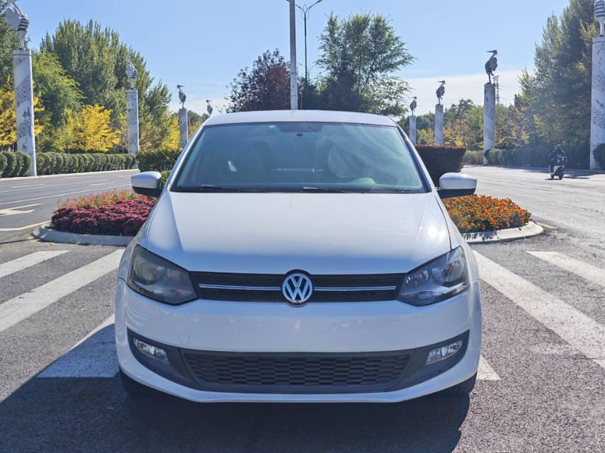 Volkswagen Polo 2014 #2 Volkswagen Polo 2014 car image #2