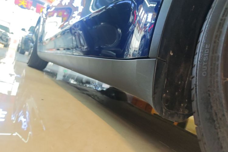 Tesla Model Y 2021 #27 Tesla Model Y 2021 car image #27