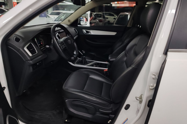 GEELY Vision X6 2019 #15 GEELY Vision X6 2019 car image #15