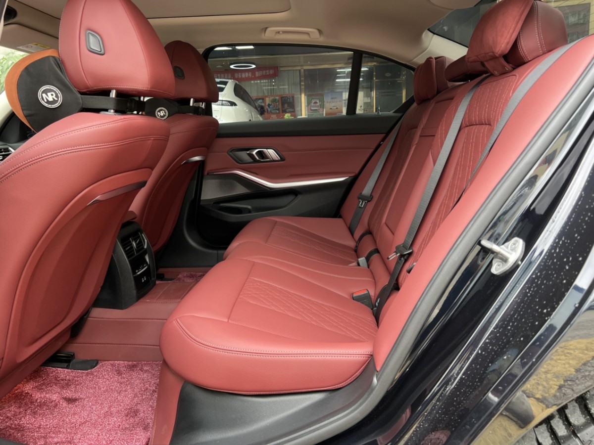 BMW i3 2025 car image #6