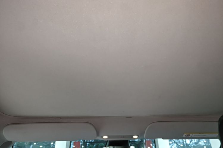 Tesla Model 3 2021 car image #18