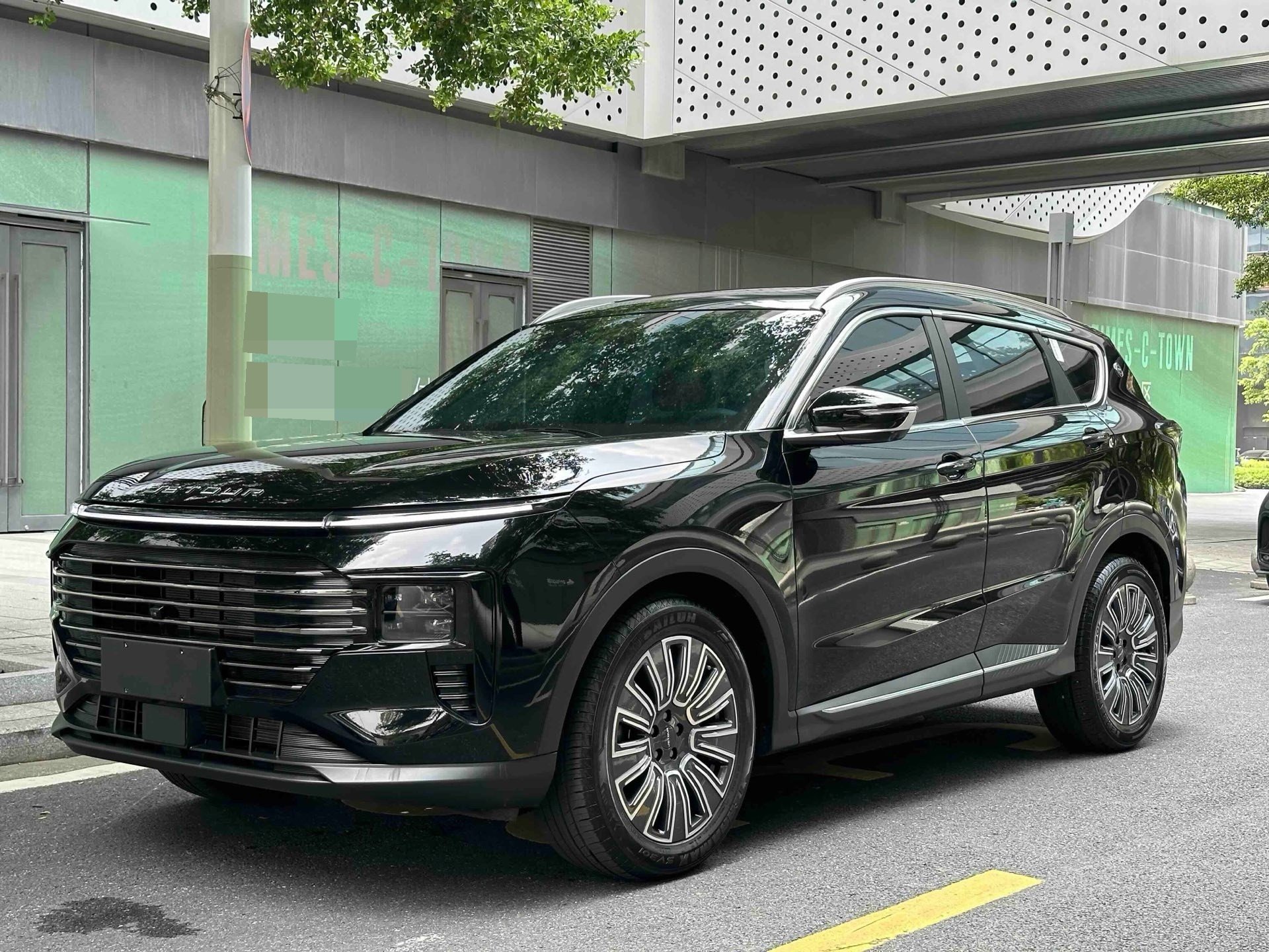 Jetour X70 PLUS 2024 car image 